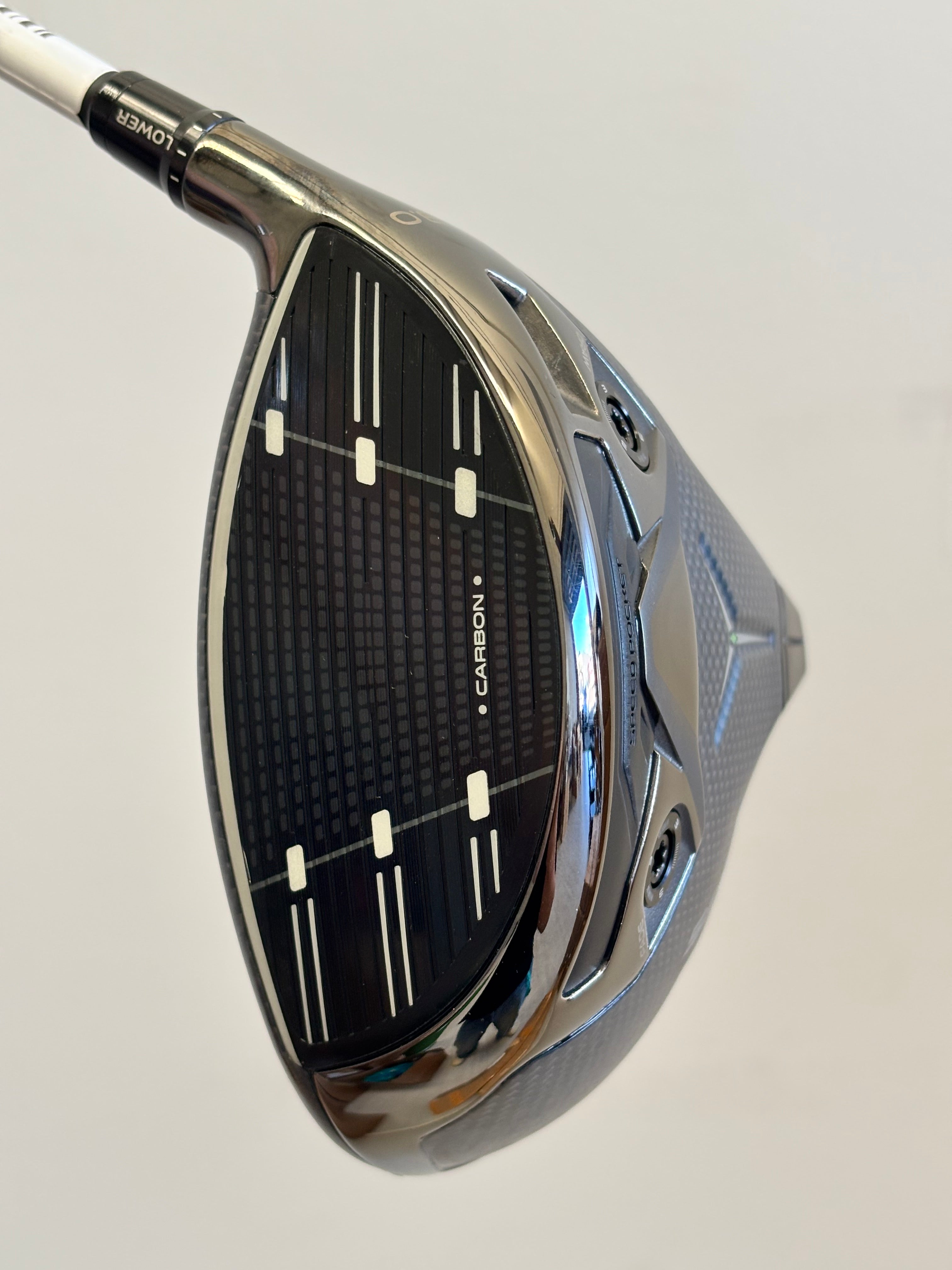 TAYLORMADE QI35 LS 9.0* DRIVER REGULAR FLEX HEADCOVER INCLUDED
