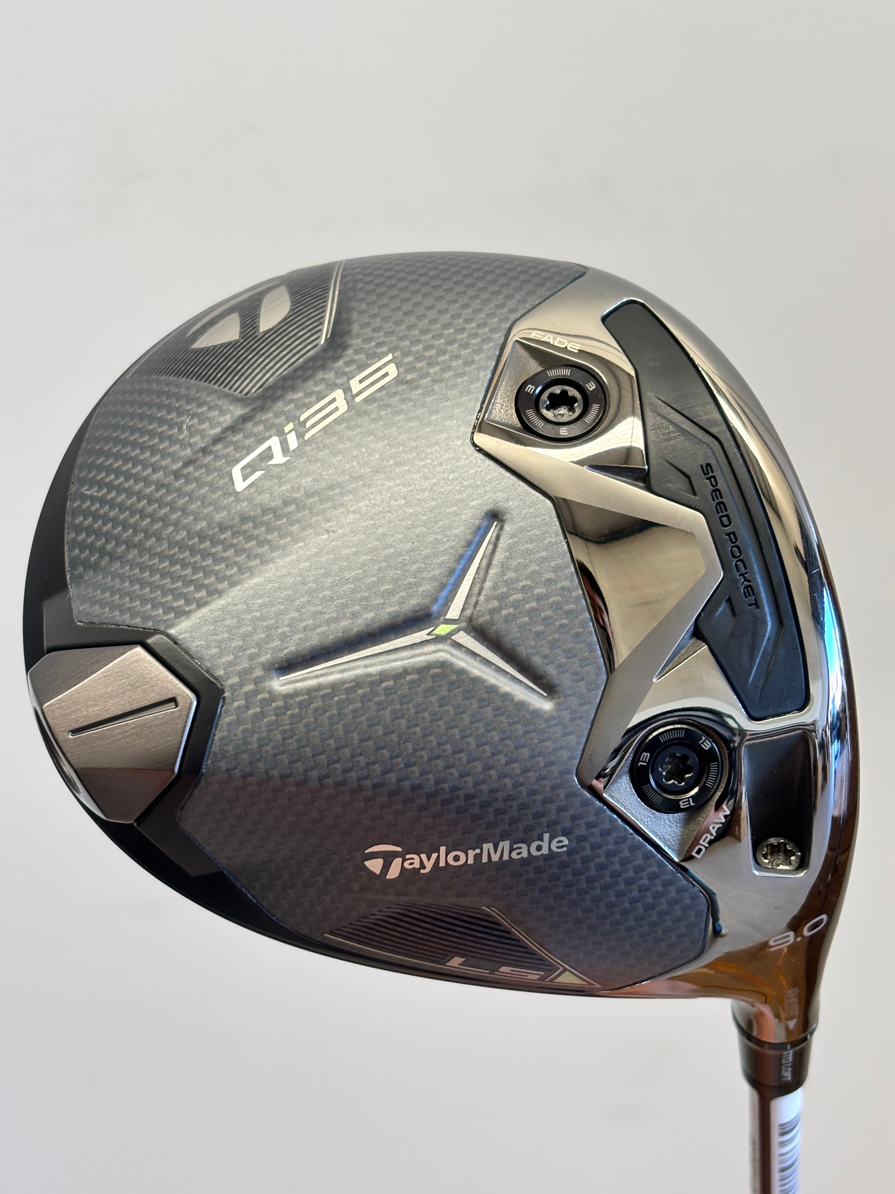 TAYLORMADE QI35 LS 9.0* DRIVER REGULAR FLEX HEADCOVER INCLUDED