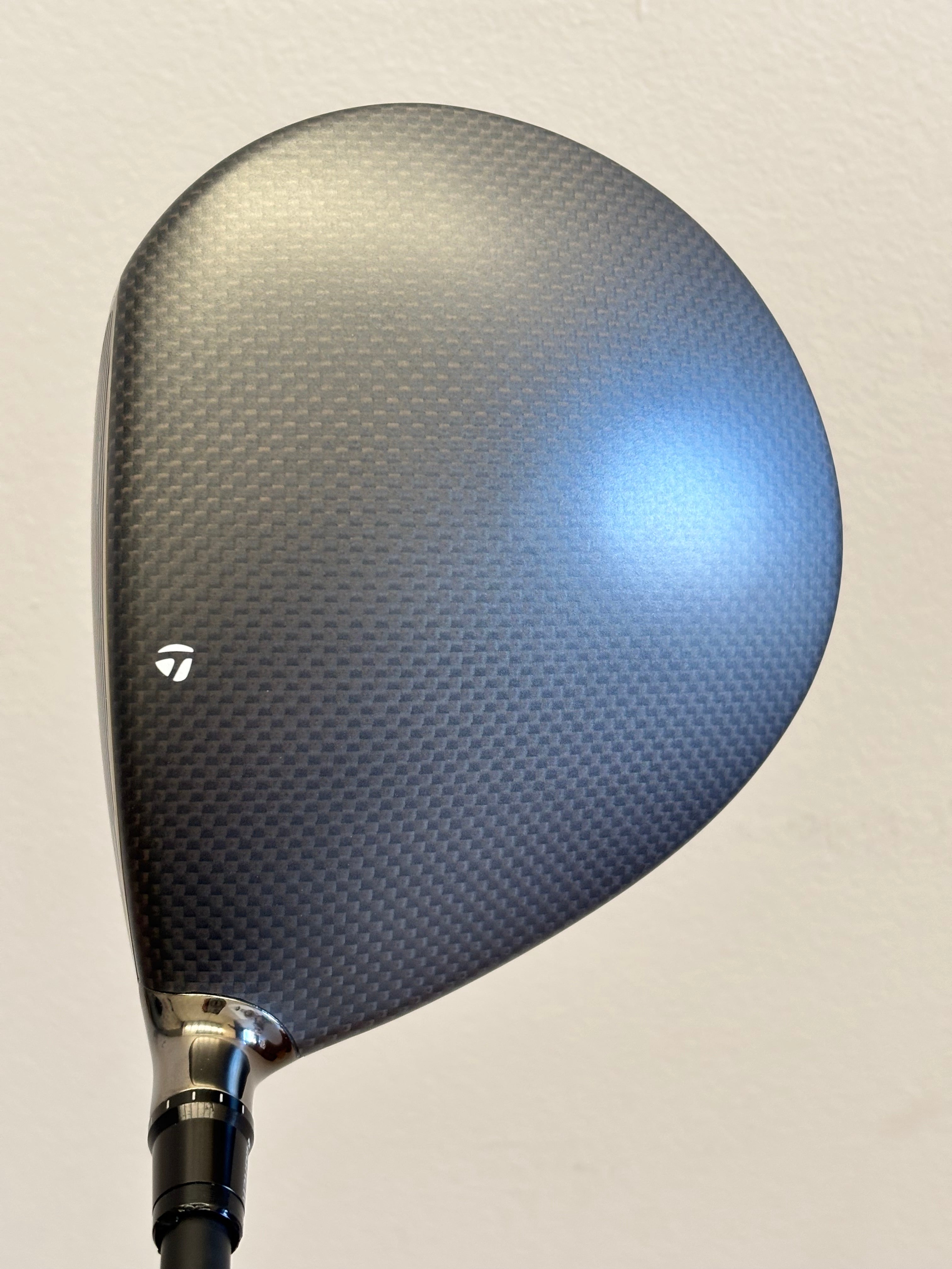 TAYLORMADE QI35 LS 9.0* DRIVER REGULAR FLEX HEADCOVER INCLUDED
